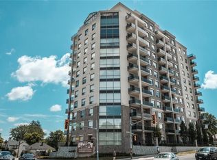 223 Erb St W #307, Waterloo, ON N2L0B3