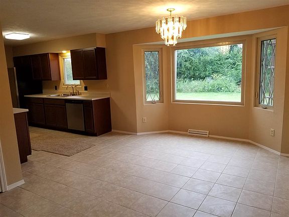 2nd image of 51522 Wheatfield Ct