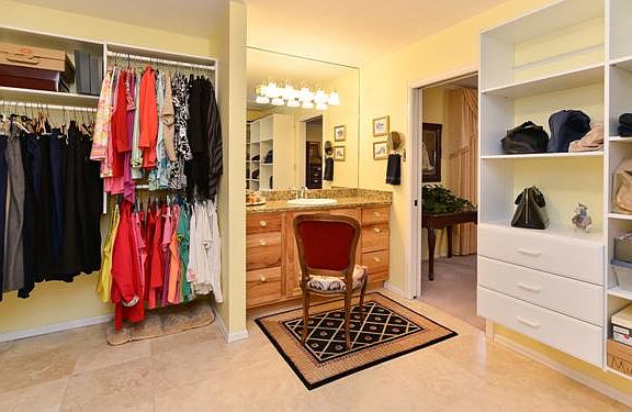 Dressing Area