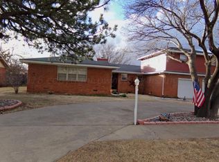 1923 Grape St, Pampa, TX 79065