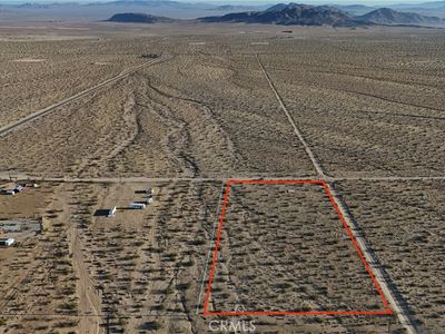 747 Joshua Tree Rd, Landers, CA, 92285
