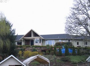 31 S Parker Ln, Lowell, OR 97452