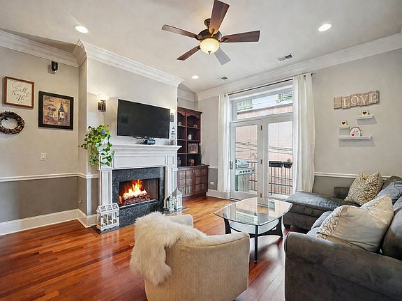2nd image of 2401 N Janssen Ave APT 204