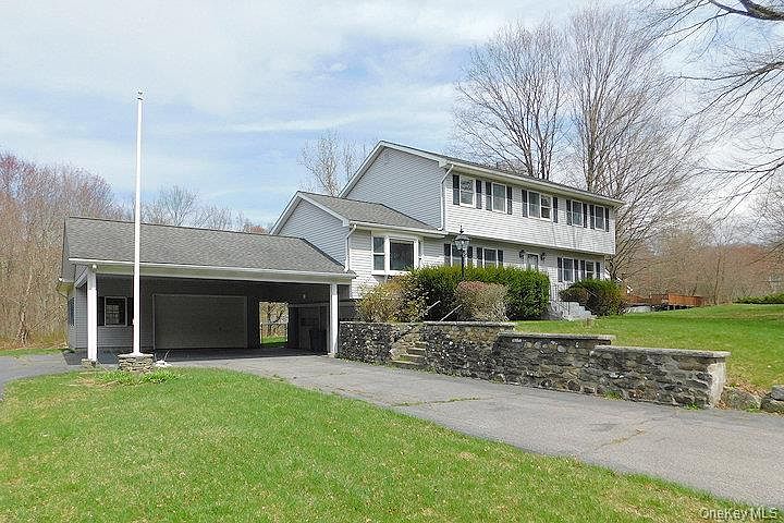 1st image of 83 Hunt Road