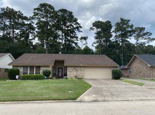 6950 Birch Dr, Beaumont, TX 77708