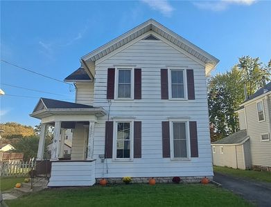 9 Boston Ave, Seneca Falls, NY, 13148