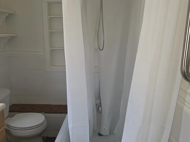 1329 Bonita Ave #A — Photo 7