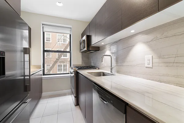 Rented by Compass | media 4