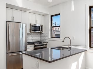 6121 55th St #1, Maspeth, NY 11378
