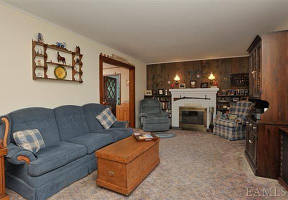2nd image of 245 Washington Ave