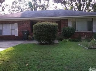 52 Flag Rd, Little Rock, AR 72205