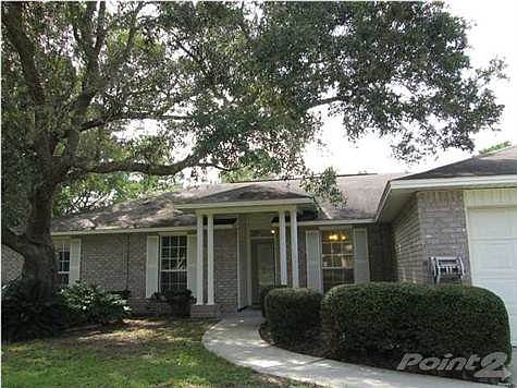 2nd image of 412 Bay Oak Dr