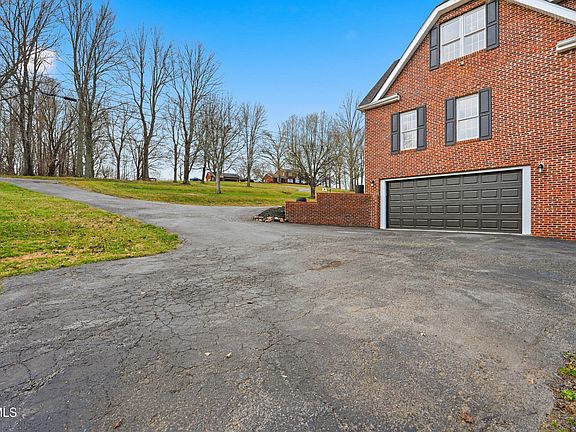 4th image of 11515 Frederick Rd