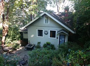 324 35th Ave S, Seattle, WA 98144