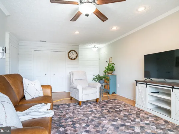 1002 Scarlet Oak Ct Unit 3A, Hampstead, MD 21074