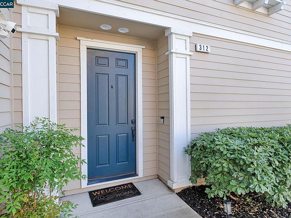 2nd image of 312 Macarthur Way