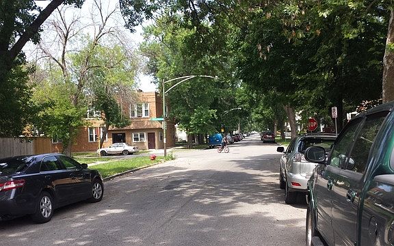 2nd image of 2553 N Newcastle Ave