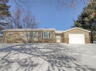 2563 David Ln, Lapeer, MI 48446