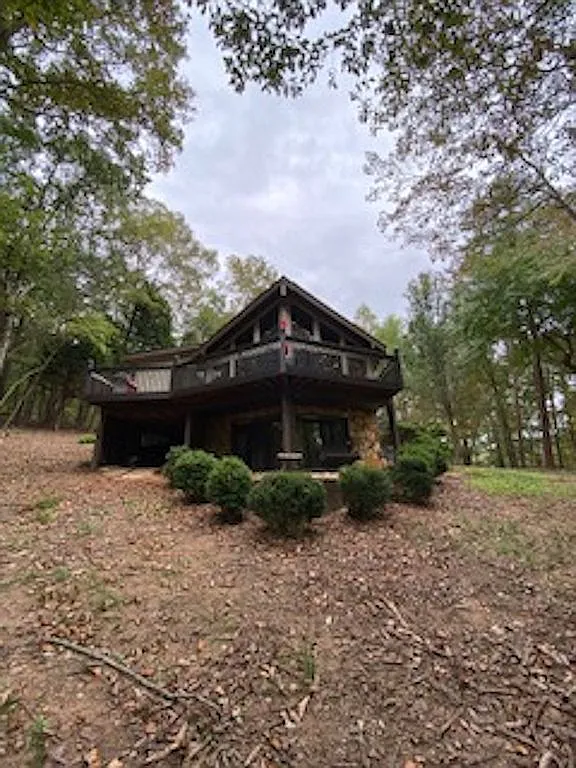 162 Fairway Ct photo 1