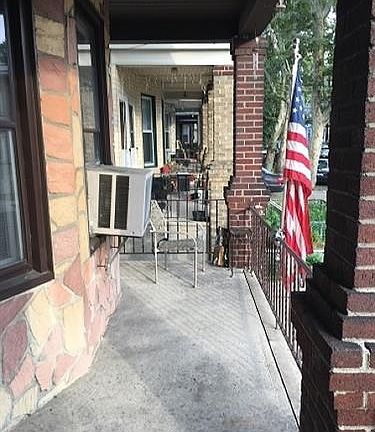 3rd image of 342 Virginia Ave