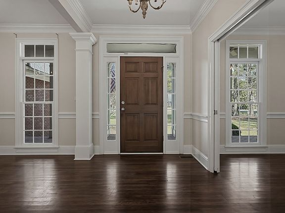 3rd image of 389 Wiregrass Way