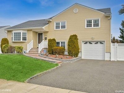 3701 Richard Lane, Wantagh, NY, 11793