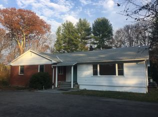 14 Cedar Ridge Rd, New Paltz, NY 12561