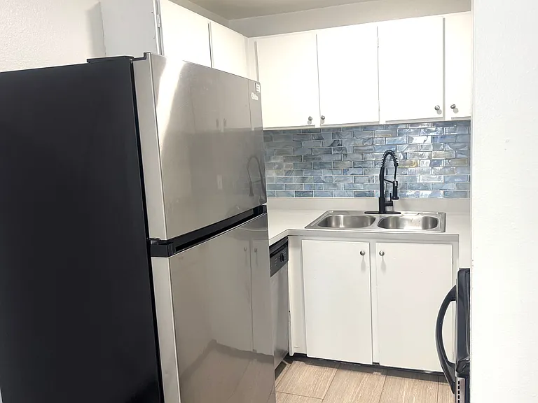 Vida Apartments — Photo 21