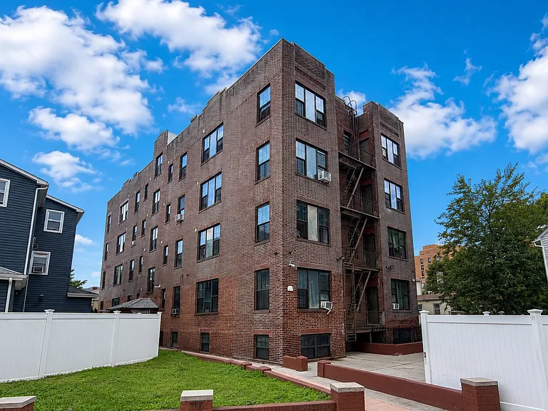 1127 Nameoke St #2B — Photo 6