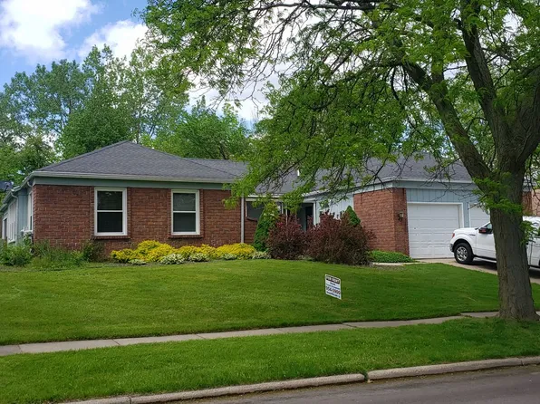 2915 Mulford Dr SE, Grand Rapids, MI 49546