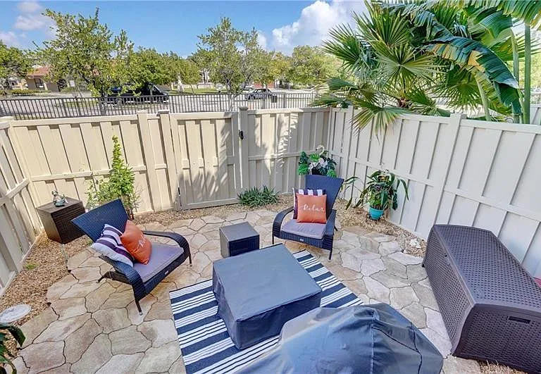 5555 N Ocean Blvd #37 — Photo 22