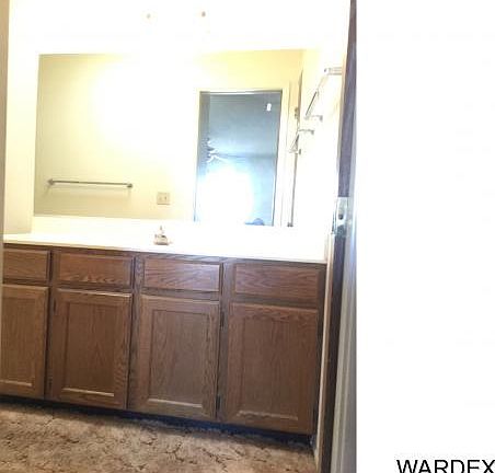 3rd image of 2682 Beverly Glen Dr