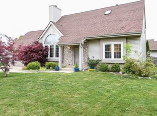 3130 E Diane Dr, Oak Creek, WI 53154