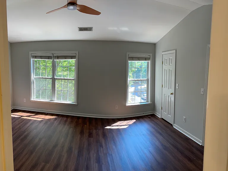 5134 Manerdale Dr SE — Photo 10
