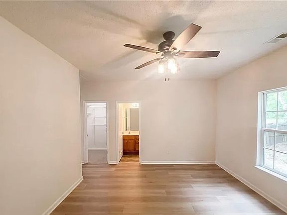5th image of 2851 Mossy Meadow Dr