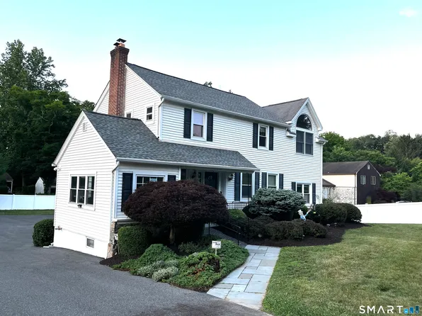 108 Kent Road, New Milford, CT 06776