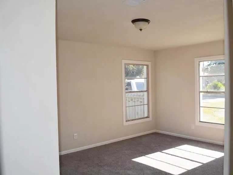 4839 Ventura Ln #A — Photo 11