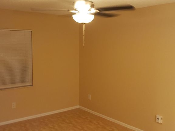 4th image of 5690 Tomoka Dr #108