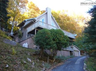 109 Windridge Rd, Banner Elk, NC 28604