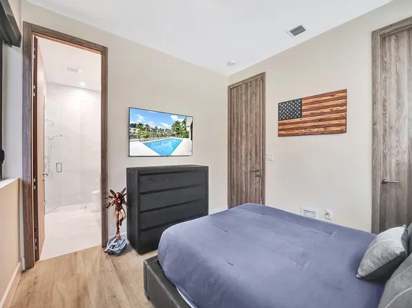 127 Fiesta Way, Fort Lauderdale, FL 33301