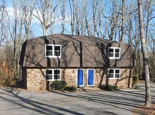 3608 Taft Hwy, Signal Mountain, TN 37377
