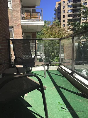 Sold by Bapple | media 5