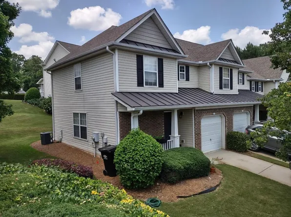 411 Red Coat Ln, Woodstock, GA 30188