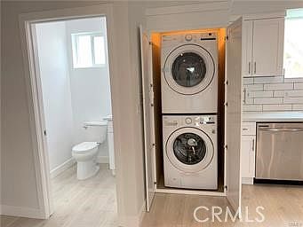 3rd image of 1143 Irolo St