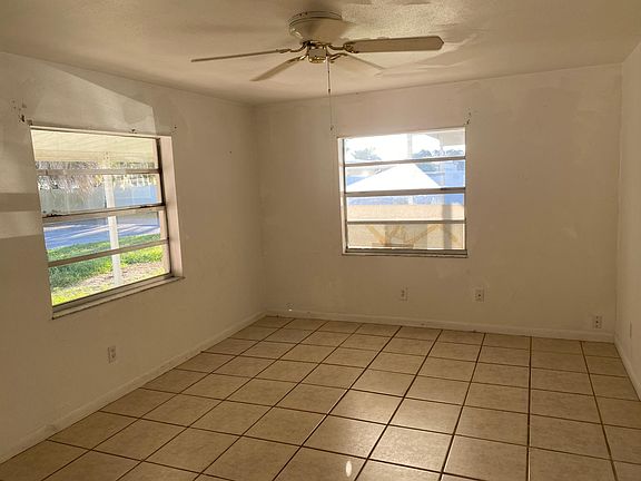 5th image of 38813 County Road 54 APT 4
