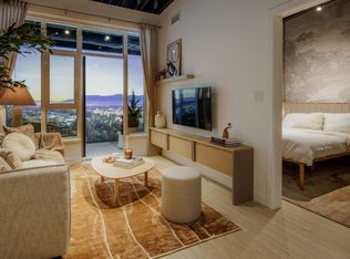 3633 Willingdon Ave #202, Burnaby, BC V5C5E8