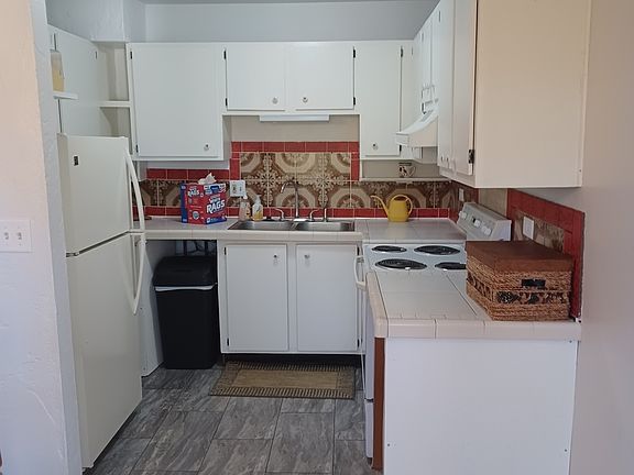 3rd image of 53 Oak Hill Colony APT 8