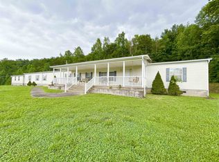 27 Cowhide Br, Hamlin, WV 25523