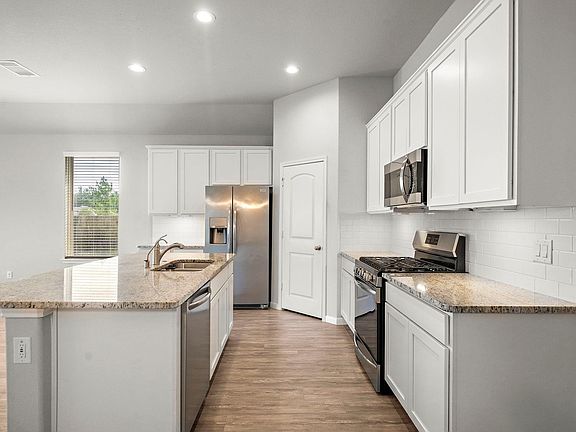 4th image of 27966 Rocky Heights Dr