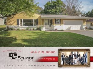 N74W7090 Walnut St, Cedarburg, WI 53012